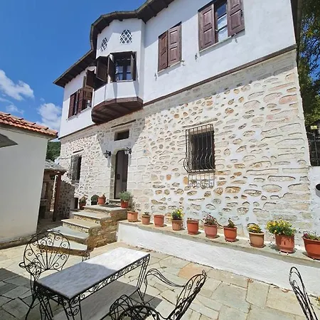 Gæstehus θετισ 3*