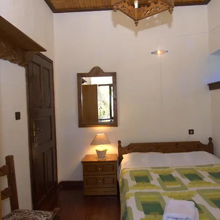 θετισ 3* Vizítsa